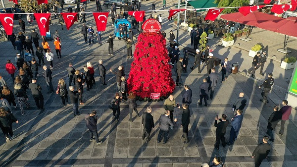 Büyükşehir’den 85. yılda 1085 Atatürk çiçeği
